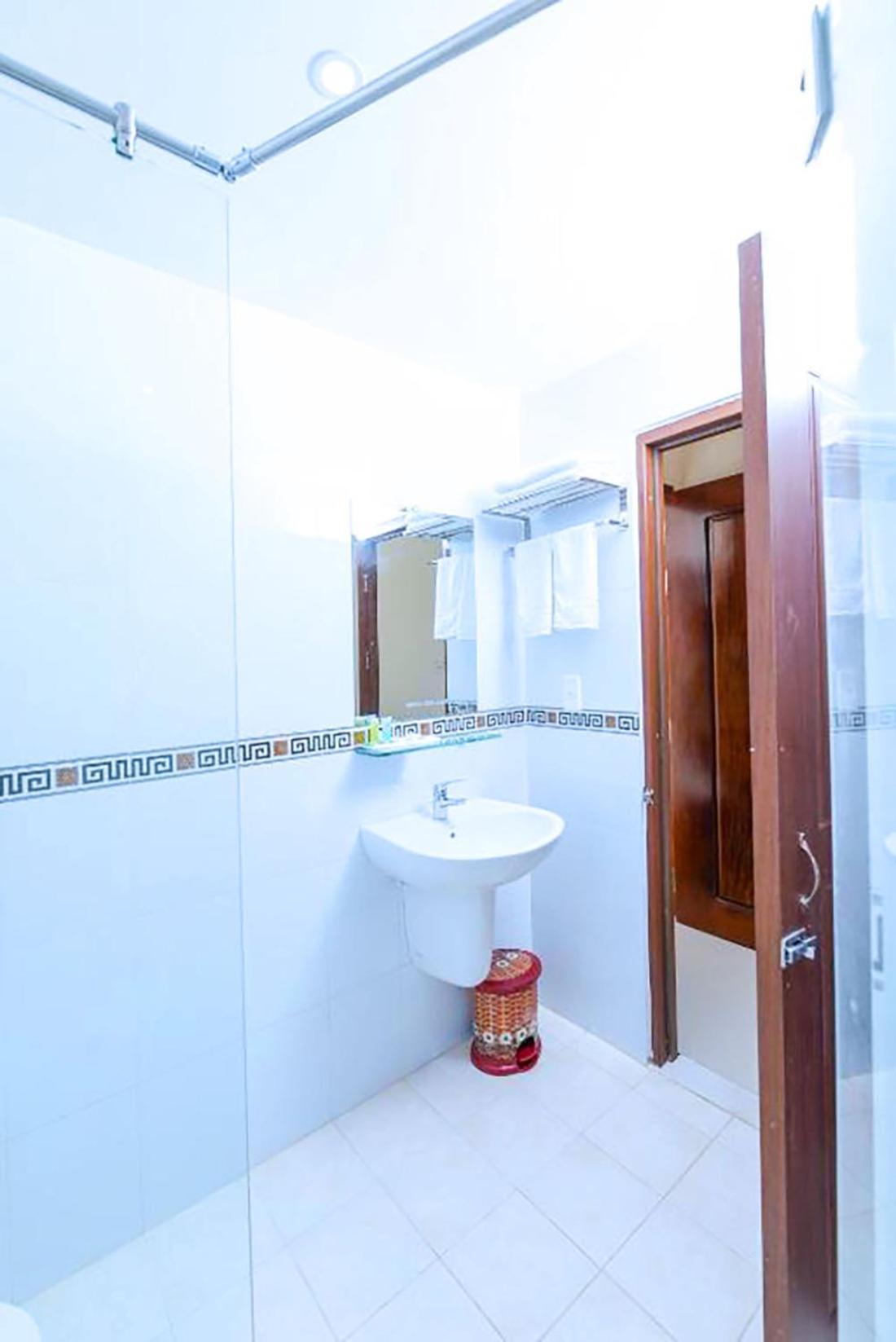 Cao Lãnh Bong Sen Xanh Hotel מראה חיצוני תמונה
